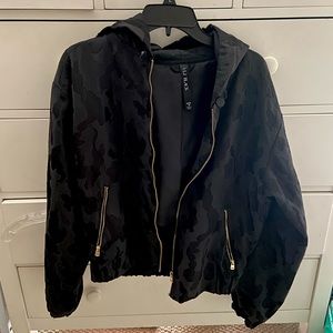 Athletic Black patterned jacket